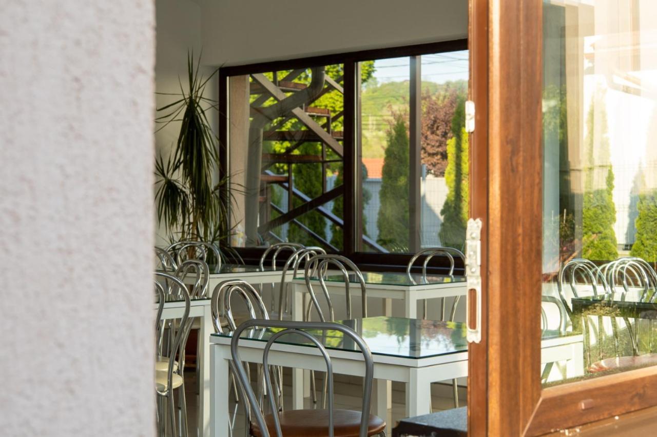 Pensiunea Casa Zece 3*